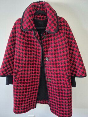 vintage Betty Rose red and black houndstooth coat